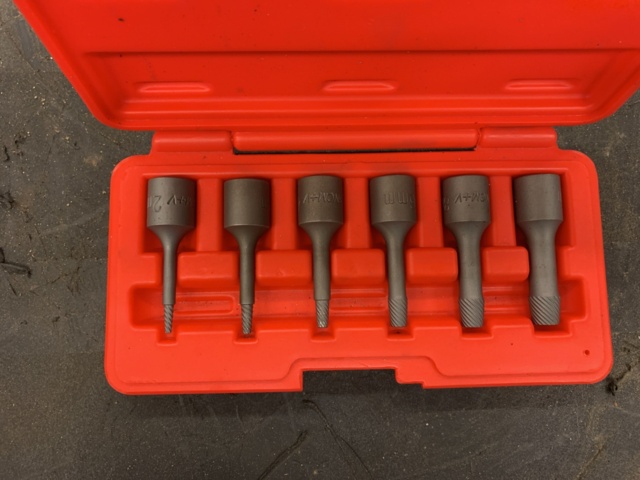 940799-31 Workshop trolley with 17 tool kits from Biltema