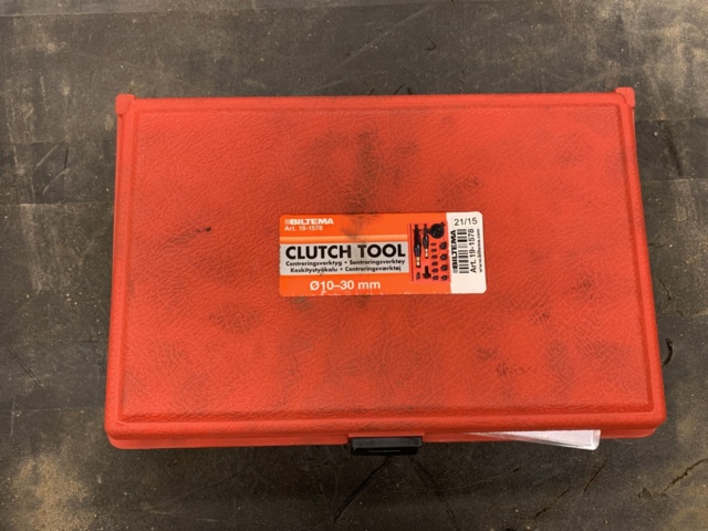 940799-32 Workshop trolley with 17 tool kits from Biltema