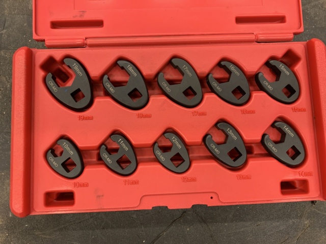 940799-35 Workshop trolley with 17 tool kits from Biltema