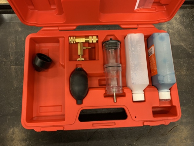 940799-37 Workshop trolley with 17 tool kits from Biltema