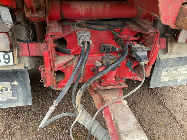 961021-7 Scania R144GB 8X4 530 - 2000