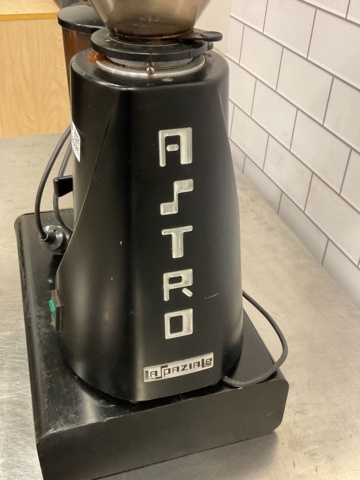 961030-4 Coffee grinder Astro with game box