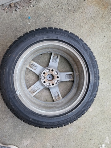 939382-3 4 Blizzak winter/summer tires on Tomason aluminum rims