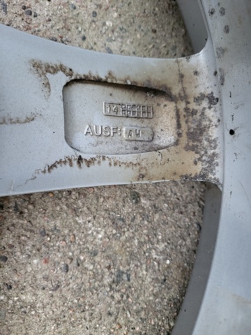 939382-7 4 Blizzak winter/summer tires on Tomason aluminum rims