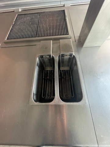 969130-9 Kitchen system Charvet, Stove, deep fryer, grill