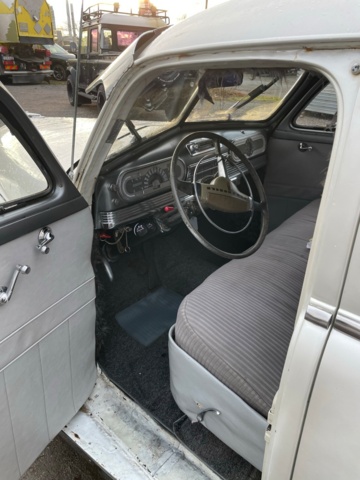 764707-10 Oldsmobile Dynamic 66 4-door Sedan 3.9 - 1948