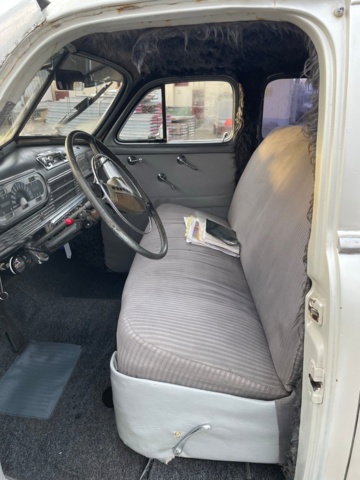 764707-11 Oldsmobile Dynamic 66 4-door Sedan 3.9 - 1948