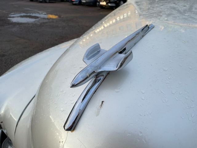 764707-22 Oldsmobile Dynamic 66 4-door Sedan 3.9 - 1948