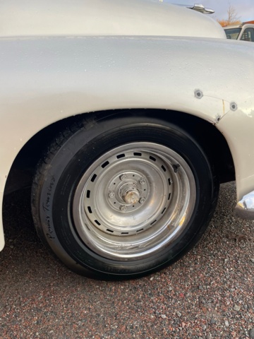 764707-27 Oldsmobile Dynamic 66 4-door Sedan 3.9 - 1948