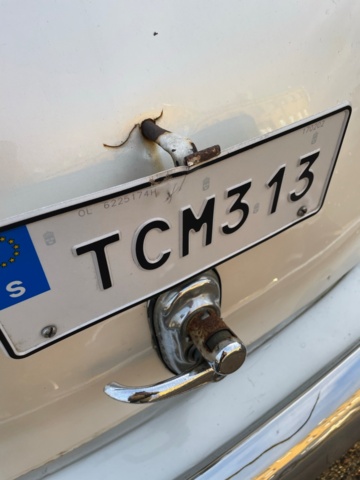 764707-42 Oldsmobile Dynamic 66 4-door Sedan 3.9 - 1948