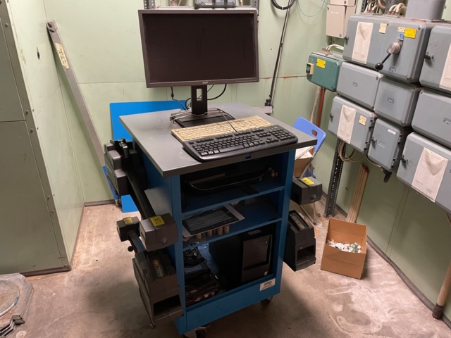 969558-1 Wheel adjuster Beissbarth ML 1800-8- complete with slide plates and lock