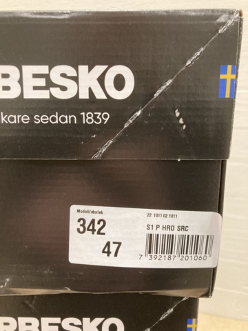 968606-2 Safety shoe Arbesko 342 S1 P HRO SRC p.47