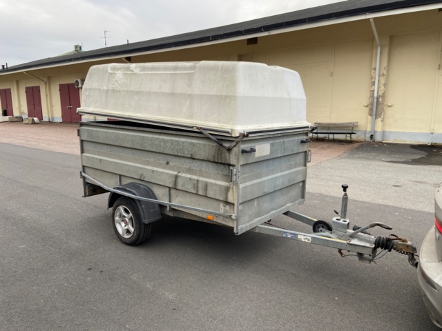 912654-2 Thule trailer with cover, LV1000 -2007