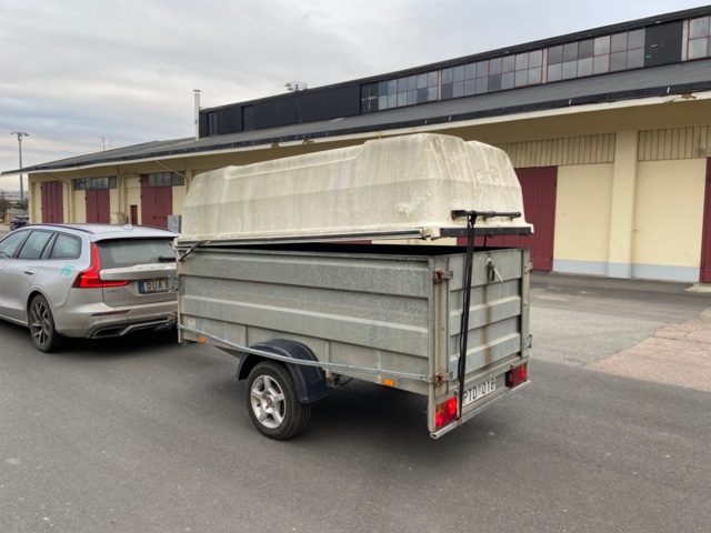 912654-6 Thule trailer with cover, LV1000 -2007