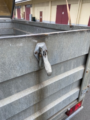 912654-26 Thule trailer with cover, LV1000 -2007