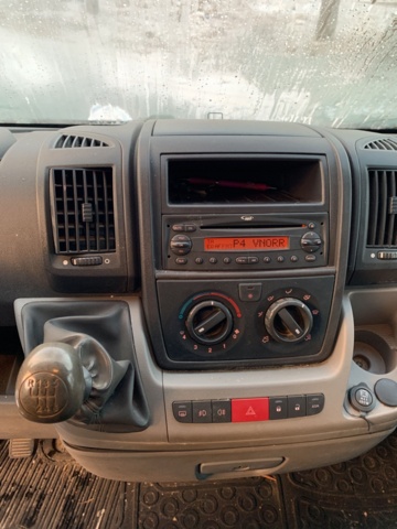 940811-20 Peugeot Boxer Van 333 3.0 HDi -2010