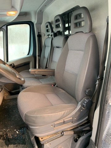 940811-22 Peugeot Boxer Van 333 3.0 HDi -2010