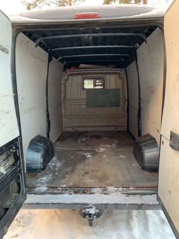 940811-26 Peugeot Boxer Van 333 3.0 HDi -2010