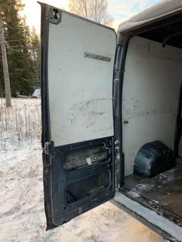 940811-27 Peugeot Boxer Van 333 3.0 HDi -2010