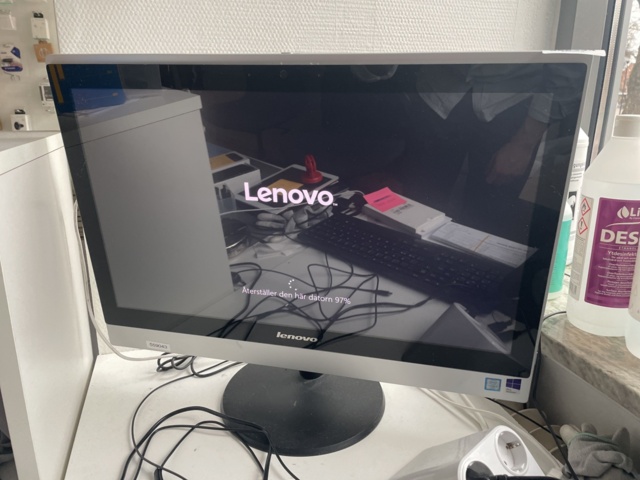 958334-1 All-in-one PC Lenovo S500Z