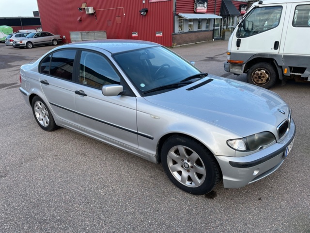970087-2 BMW 316i - 2000