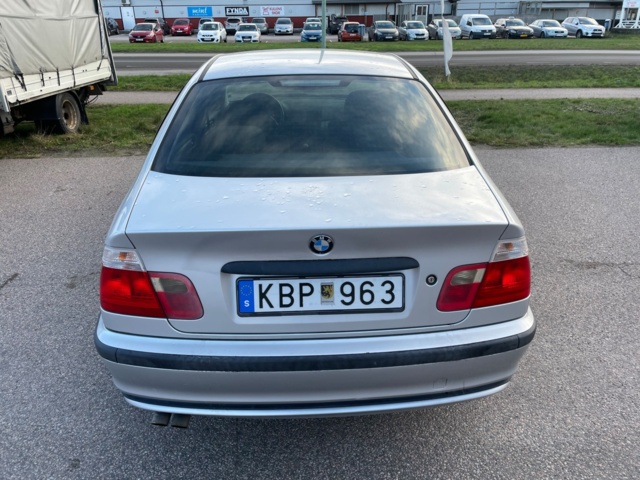 970087-6 BMW 316i - 2000
