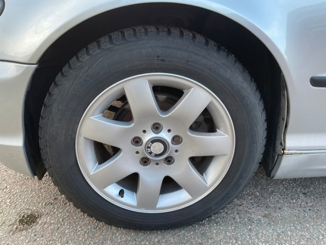 970087-18 BMW 316i - 2000