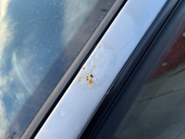 970087-32 BMW 316i - 2000