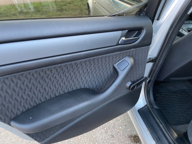 970087-50 BMW 316i - 2000