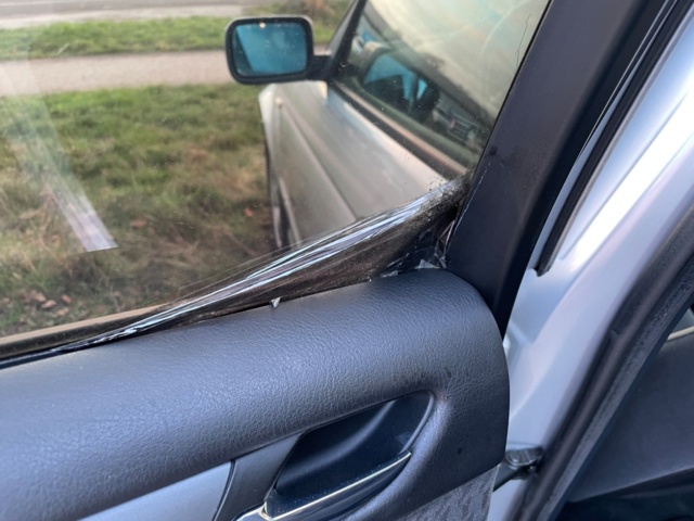 970087-51 BMW 316i - 2000