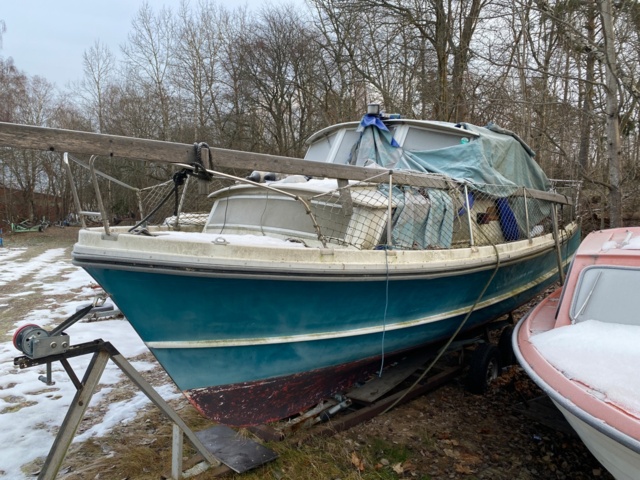 970573-4 Motorboat Fortuna 27, rope object