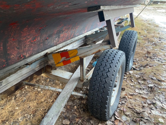 970573-12 Motorboat Fortuna 27, rope object