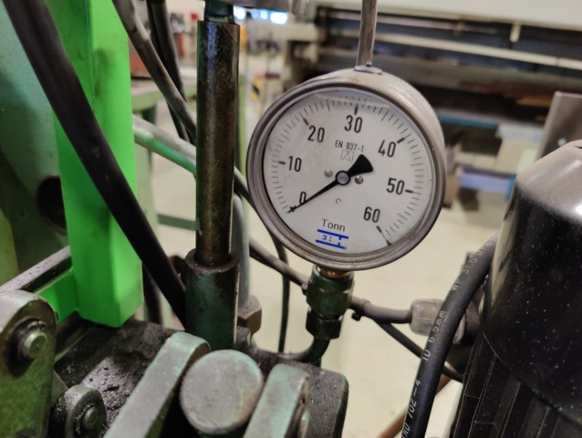 970455-7 Hydraulic press Compac P60