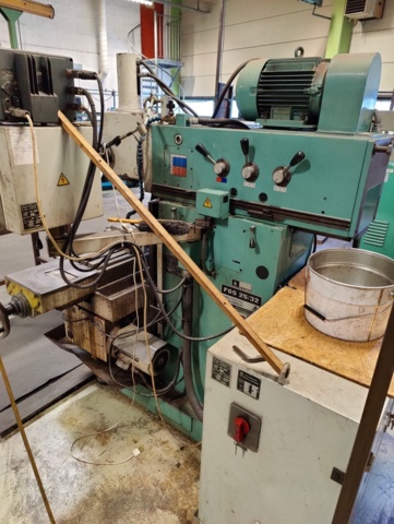 970463-8 Milling machine TOS FGS 25/32