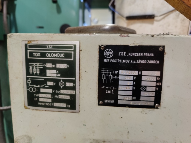 970463-10 Milling machine TOS FGS 25/32