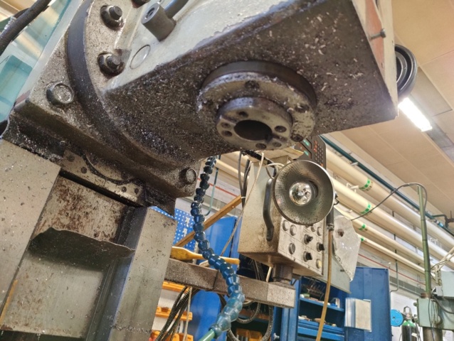 970463-14 Milling machine TOS FGS 25/32