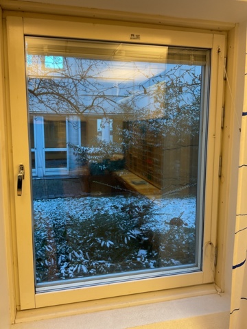 961080-5 5 Side-hung windows open inwards 11/14