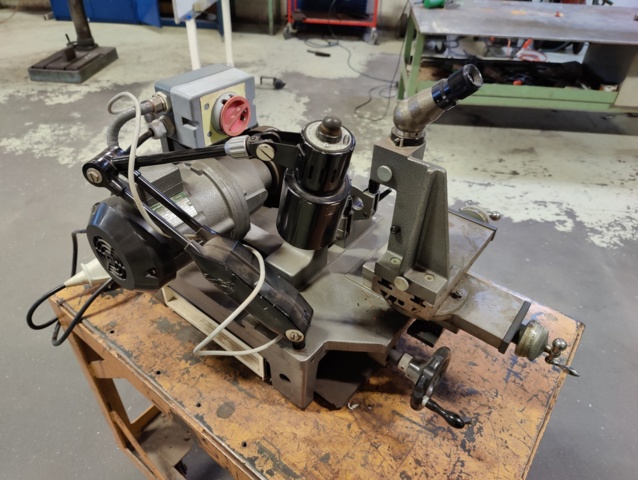 970467-4 Grinding machine Simonet VS37