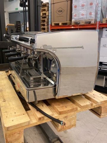 971188-4 Espresso machine Astoria Gloria 3-groups -2015