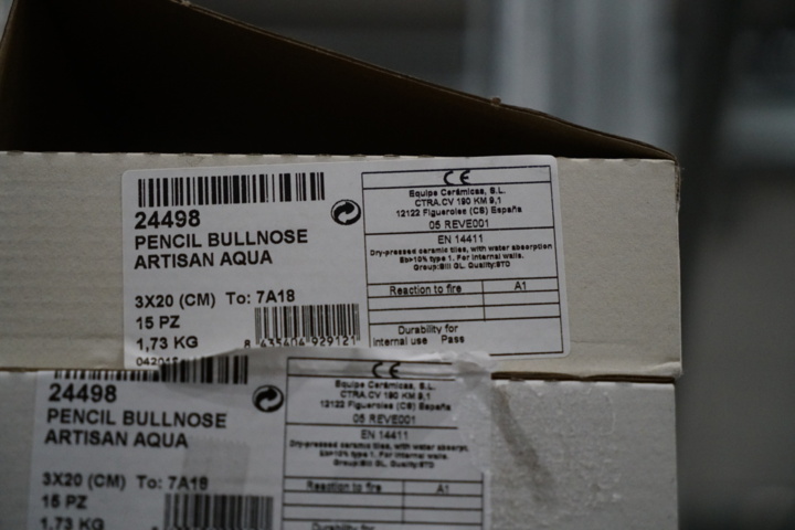 954100-5 32 cartons of tile borders artisan aqua