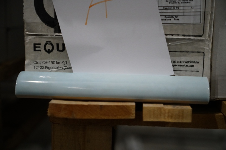 954100-3 32 cartons of tile borders artisan aqua