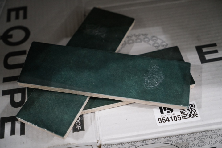 954105-1 54 cartons of tile artisan moss green 6.5x20cm
