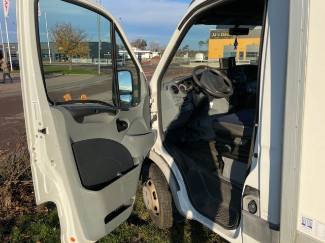 970086-30 Iveco Daily 35C18 Chassis Cab 3.0 HPT - 2008