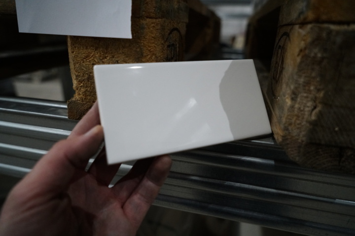 954139-1 60 boxes of tiles, Equipe, Evolution Blanco Brillo, 7.5x15cm, white