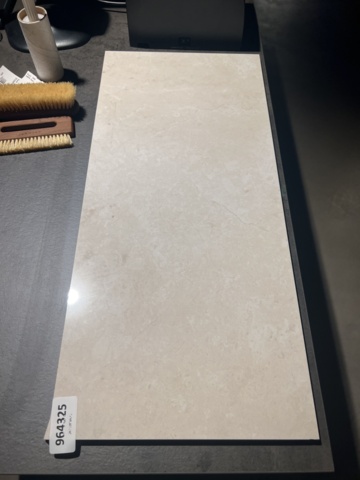 964325-1 Display plates in various sizes