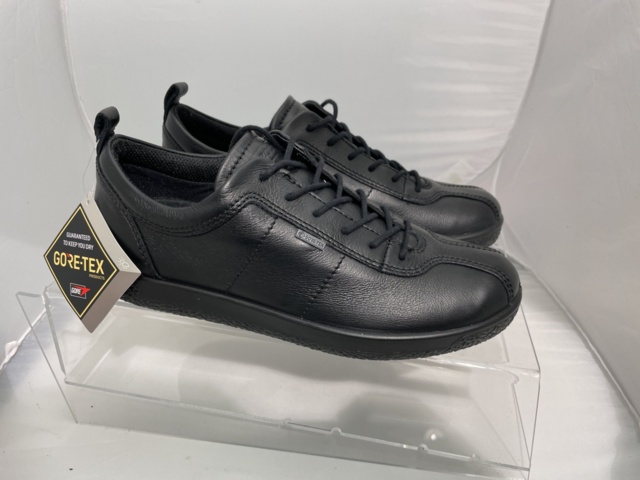 972204-1 Women's shoe Ecco Soft 1 Black Ovid - size 39