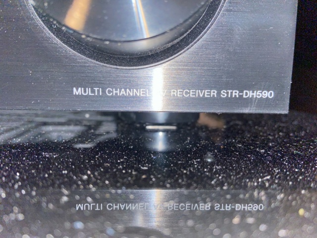 946534-4 Receiver, subwoofer and 4 speakers