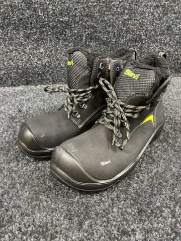 972845-1 Safety boot Sievi - Size 42