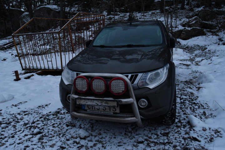 972894-3 Mitsubishi L200 Double Cab 2.4 IC/TC DI-D 4WD - 2016