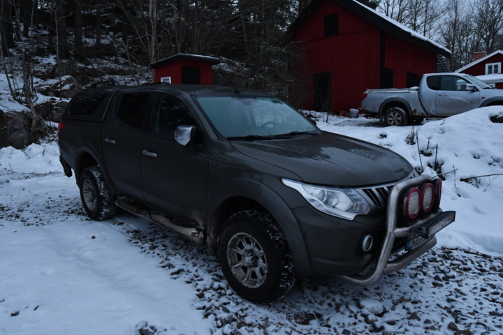 972894-4 Mitsubishi L200 Double Cab 2.4 IC/TC DI-D 4WD - 2016